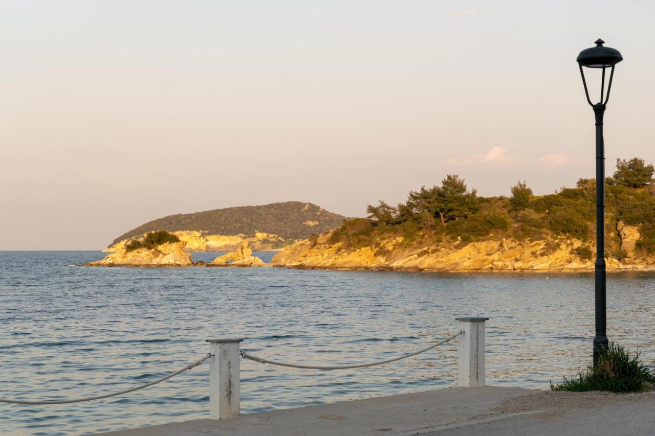 Just On The Sea 2 Villa Nea Iraklitsa Exterior photo