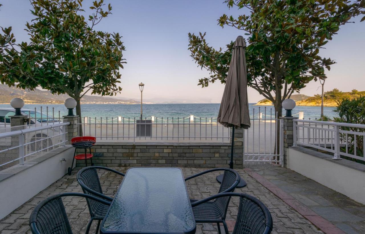 Just On The Sea 2 Villa Nea Iraklitsa Exterior photo